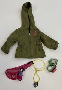 American Girl Lea Clark Jacket And Hiking Accessories Set