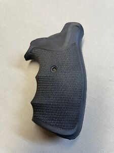Ruger/Pachmayr-Grip-Speed Six Model-Gripper-Black-Rubber-USED