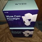 Wyze Cam Floodlight with 2600 Lumen LEDs