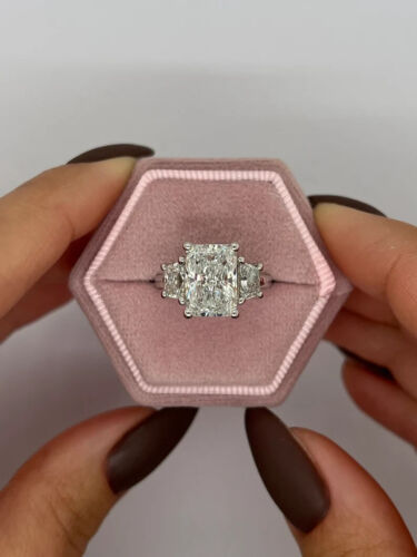 Diamond Ring 18K White Gold 4 Carat Radiant Cut Certified IGI GIA Lab Grown