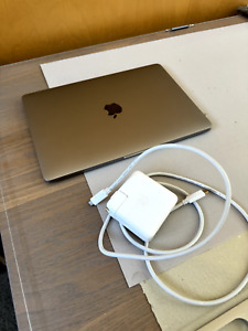 New ListingApple Macbook Pro M1 13 inch 16gb - Space Grey  - Mint Condition!
