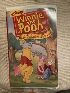DISNEY WINNIE THE POOH A VALENTINE FOR YOU VHS CLAMSHELL TESTED