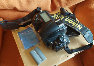 New ListingNikon D700 12.1 MP Digital SLR Camera - Black (Body Only)