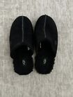 UGG slippers Women's size 8