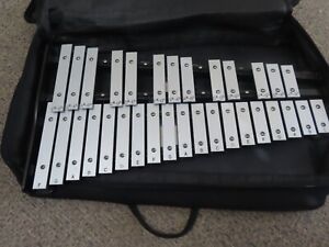 PERCUSSION PLUS BELL KIT (Glockenspiel) -32 Note, + Case & Mallets