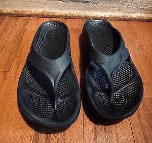 Oofos Ooriginal Sandal Black Size Womens 7 / Mens 5 Comfort Cushion Summer Shoes