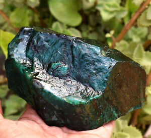 Natural Emerald Green Rough 2839.50 Ct Uncut CERTIFIED Earth Mind Loose Gemstone