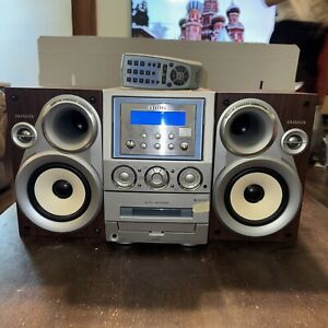 Aiwa XR-M200 CD Player Mini Stereo System AM/FM Speakers & Remote Cassette Broke