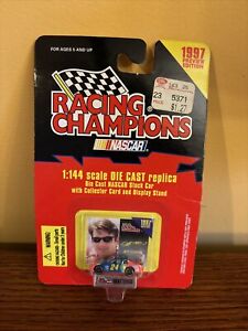 Racing Champions Jeff Gordon #24 1/144 Scale 1997 Diecast Nascar