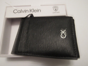 NWT Calvin Klein black color leather bifold magnet closing wallet RFID