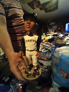 New Listing2003 FOREVER COOPERSTOWN COLLECTION ROBERTO CLEMENTE BOBBLEHEAD PITTS. PIRATES