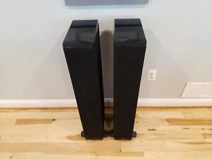BOSTON ACOUSTICS  Floor Standing Speakers VR 950 Great Condition Look At Pics