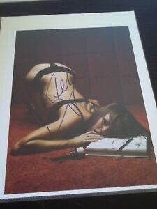 JENNA JAMESON SIGNED 8X10 COLOR PHOTO CELEBRITY SLEUTH ADULT STAR SEXY POSE