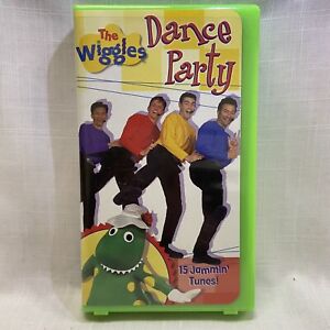 The Wiggles Dance Party (VHS, 2002) 15 Jammin Tunes! (Green shell case)