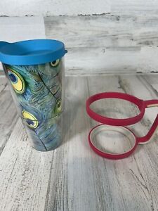 Tervis 24 Oz Peacock Theme Tumbler With Blue Lid W/ Pink Handle Holder