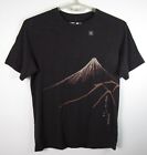 Uniqlo X MFA Boston NWT Size Small Brown Cotton Mt Fuji Graphic T Shirt