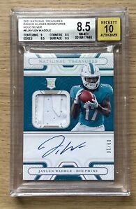 2021 National Treasures Dolphins Jalen Waddle on Card RPA