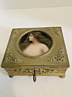 19TH CENTURY GILT BRONZE JEWELRY BOX WITH  PAINTED PORCELAIN  LADY ON THE LID