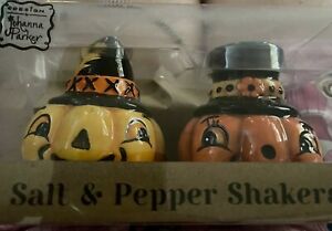 Design by Johanna Parker Salt Pepper Shakers Pumpkin Halloween Thanksgiving Fall