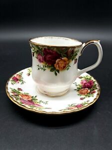 New ListingVintage 1962 Royal Albert Old Country Roses Montrose Coffee Mug Cup & Saucer HTF
