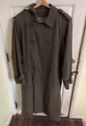 Women's Burberry Vintage Olive Green Button-Up Trench Coat Nova Check Lining