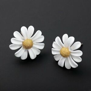 Women Daisy Sunflower Earrings Drop Dangle Ear Stud Flower Fashion Jewelry Gift