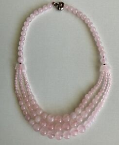 Rose Quartz Gradually Round Bead Necklace 18” Ladies 3 Strand Layered Front 102g