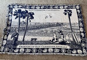 New ListingVtg SAN CLEMENTE CALIFORNIA Woven Blue White Lap Throw Blanket Beach Dogs 50x70”