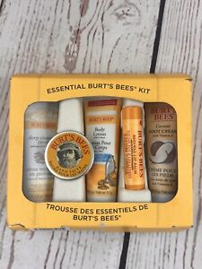 Burt's Bees Essential Beauty Set for Mom - 5 Pc Travel Size Skin Care Kit