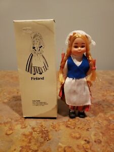 Finland Vintage Nationality Dolls With Sleeping Eyes With Box