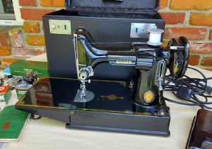 New ListingNicest 1950 Singer Centennial 221 Featherweight Sewing Machine Case Accessories