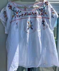 Bila White Sheer Birds and Floral Embroidery Short Sleeves Baby Doll Top 3X