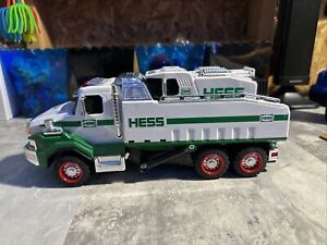 Hess Dump Truck and Loader. 2017. Mint Condition. Lights And Sirens!!!