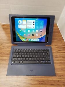 Logitech Rugged Combo 2 Keyboard Case for iPad 5th and 6th Gen - Navy / Blue