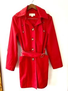 MICHAEL KORS SIZE MEDIUM CHEERY RED BELTED TRENCH / RAINCOAT