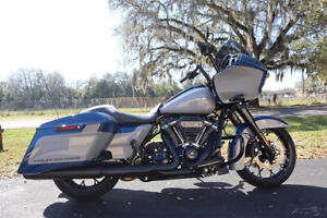 New Listing2023 Harley-Davidson Road Glide S