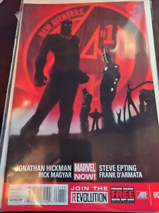 The New Avengers #1 (Marvel Comics April 2005)