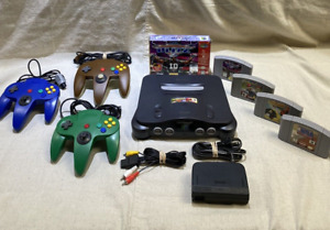 Nintendo 64 NUS-001 Kit w/ 3 Controllers & 4 Games - Tested - Working