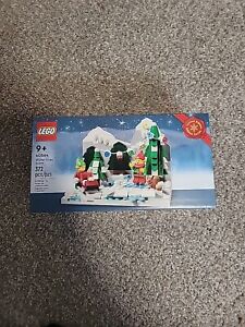 Lego Winter Elves Scene Mountain Trees 40564 NEW Sealed 372 Pcs. Christmas Set