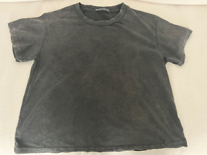 Brandy Melville Women's OS Faded Black Cropped Short Sleeve Shirt