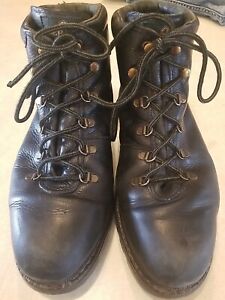 Sebago Boots Boot Men Size 12M Black Leather Lace Up Soft Toe