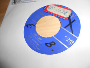 New Listinggene mcdaniels Vinyl 45    LONDON    chip chip/another tear falls