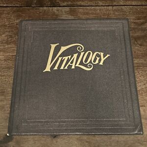 PEARL JAM Vitalogy Original 1994 First Press LP EPIC E-66900 Vinyl w/ Booklet