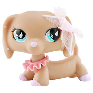 Littlest Pet Shop lps Dachshund Dog 909 Tan and Pink Dot with Blue Eyes