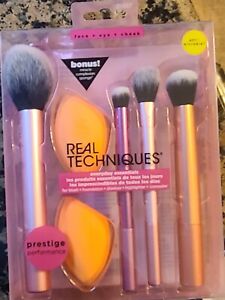 Real Techniques Makeup Brush Set, 6 Piece Makeup Brush Set