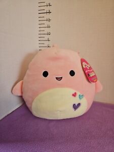 Selene the Pink Shark with Hearts Squishmallows 8