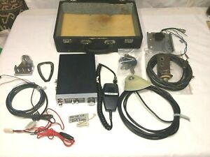 Vintage 40 Channel President CB Radio with Case, Brackets, Cables (EUC)