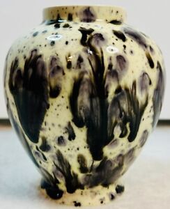 New ListingCollectable Hand Thrown Pottery Vase Jar Drip Glaze Grey Artist Signed Mary '78