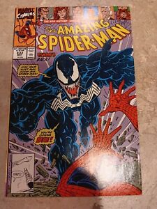 Amazing Spider-Man  #s 332, 333 Venom Nice Mid-grade books. Direct. Larsen