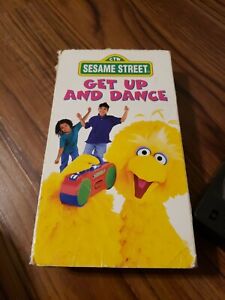Children’s Television Workshop Sesame Street Get Up and Dance Vintage VHS